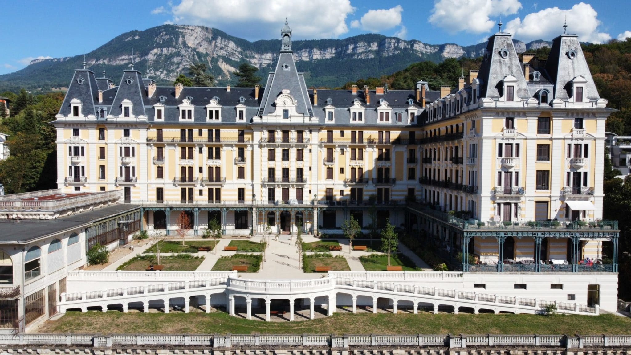 Le Bernascon, palace des temps modernes-